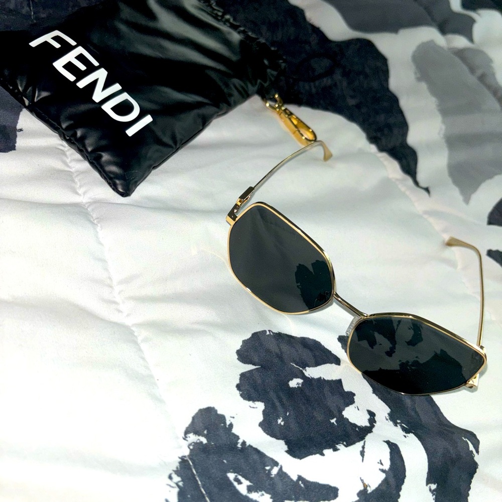 Baguette 59MM Geometric sunglasses